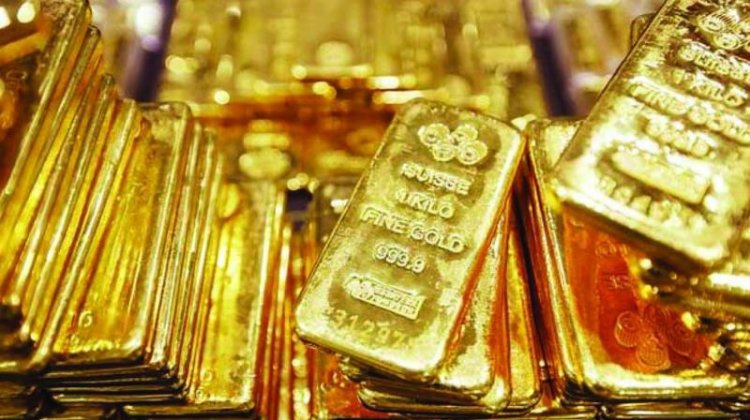 Gold slips below Rs 40,000, falls Rs 500