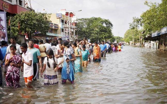 Floods: SC notice to Centre, Maharashtra, Karnataka