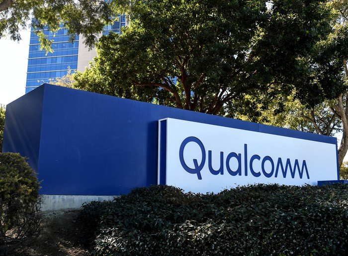 Qualcomm Wins a Pause in Enforcement of US FTC Ruling
