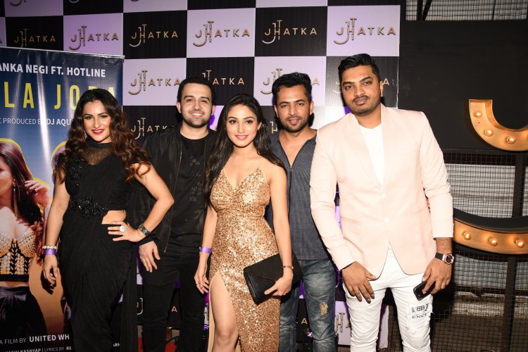 Star Studded Page 3 Celebrity and Models Night at Jhatka