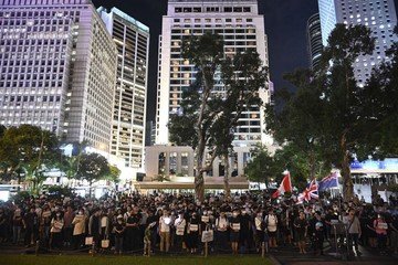 Hong Kong protesters defy rally ban after crackdown