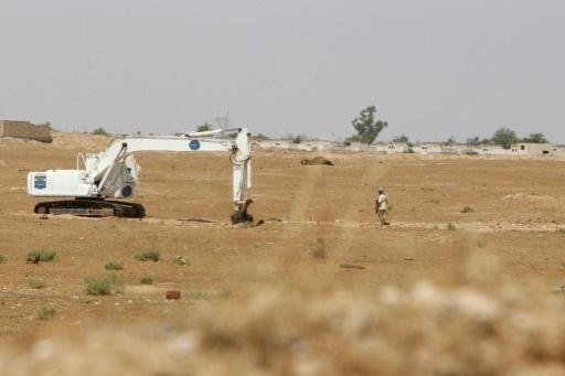 In Iraq's Baiji, mines turn farms into killing fields