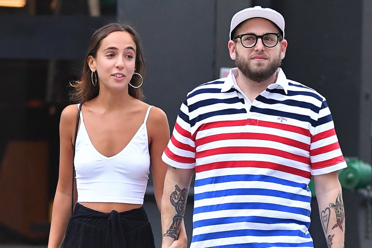 Jonah Hill and girlfriend Gianna Santos are engaged