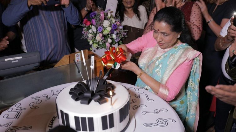 Veteran singer Asha Bhosle brought in her 86th birthday in Dubai