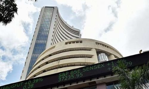 Sensex tanks 470 pts; Yes Bank plunges 15 pc