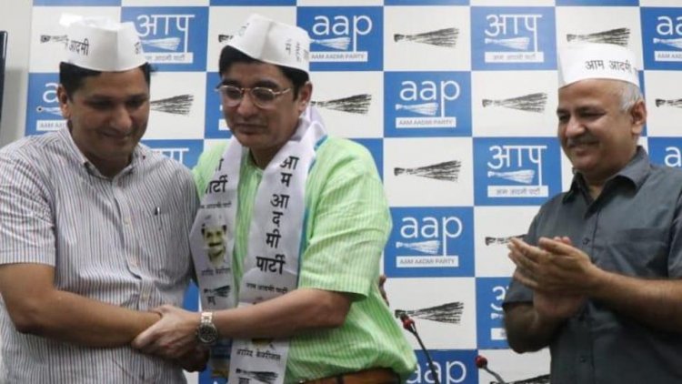 Former Jharkhand Cong chief Ajoy Kumar joins AAP