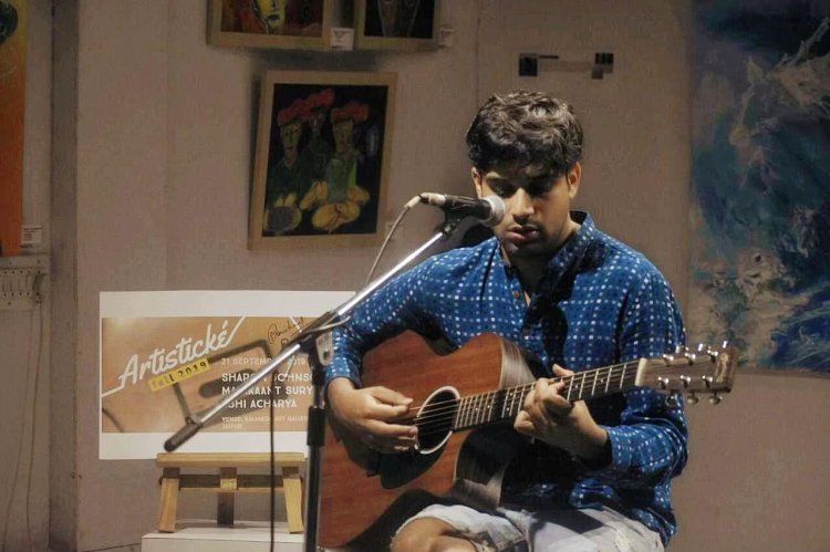 Berkelee student Abhi Acharya to perform at Artisticke Fall 2019