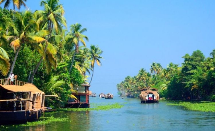 Kerala Tourism bags two National Tourism Awards
