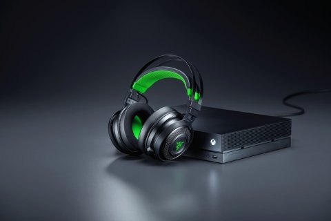 Feel the Game With the Razer Nari Ultimate for Xbox One