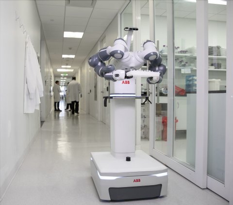 ABB Demonstrates Concept of Mobile Laboratory Robot for Hospital of the Future