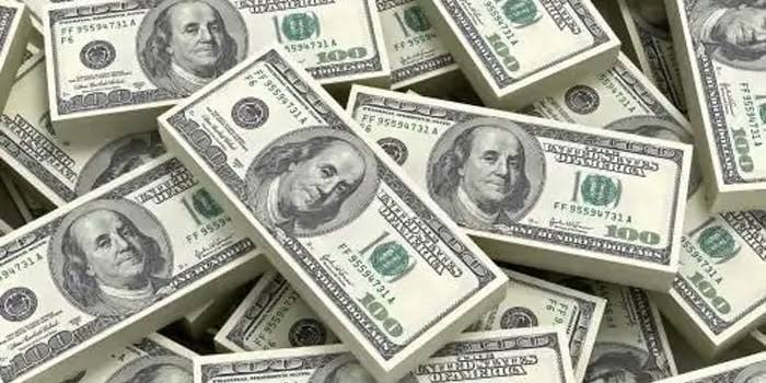 Forex reserves cross USD 440 bn-mark, up by USD 1.04 bn