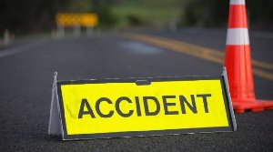 Three killed, two injured in road mishap in Pune