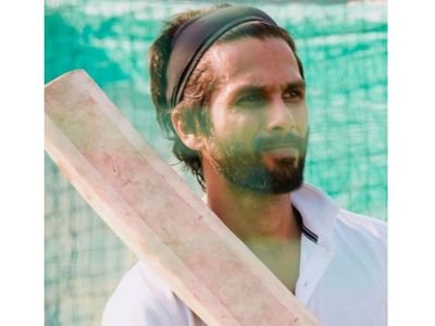 Shahid starts preparation for role of cricketer in 'Jersey'