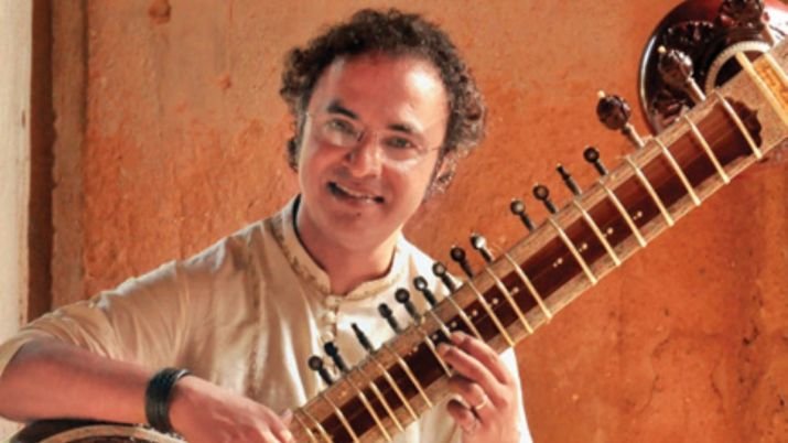 Musician Shubhendra Rao accuses airline of breaking his sitar