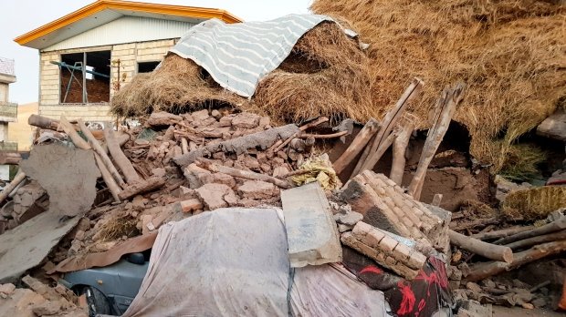 Iran 5.9 magnitude earthquake kills at least 5, injures 120