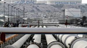 Iran announces discovery of massive oil field