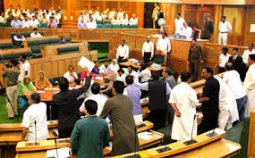 BJP, Cong legislators create ruckus in House