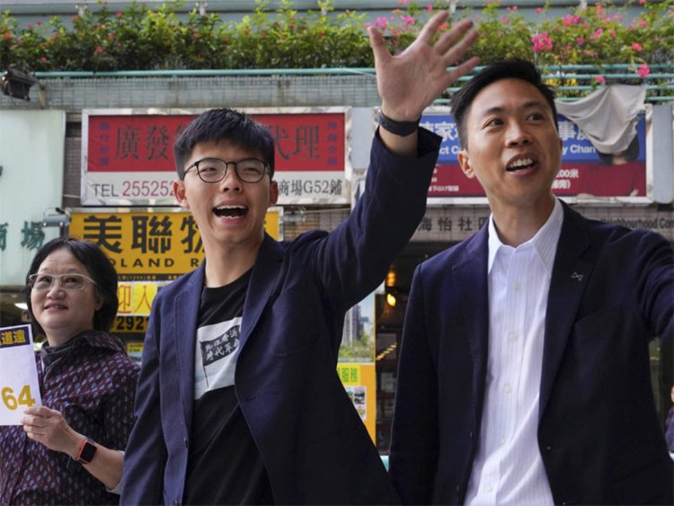 Hong Kong democracy camp heads for stunning polls win