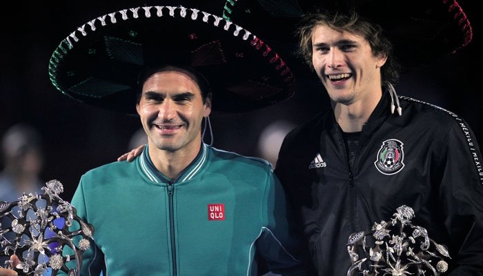 Federer and Zverev play in front of over 42,000