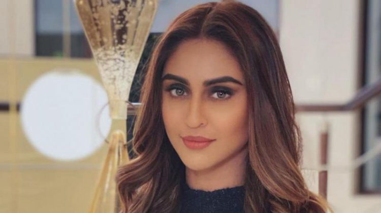 Krystle Dsouza to make Bollywood debut with 'Chehre'