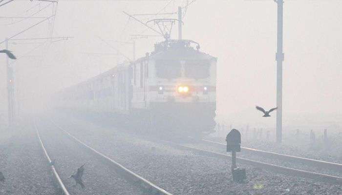 Delhi shivers at 5.7 degree Celsius