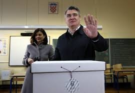 EU chair Croatia votes in tight presidential runoff
