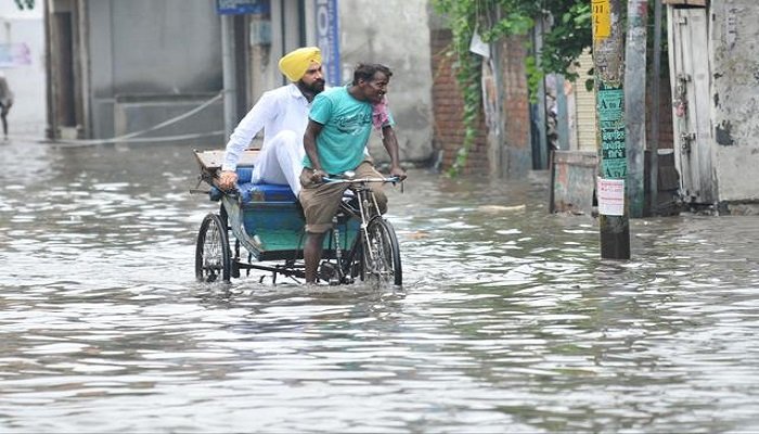 Rains in several parts of Punjab, Haryana