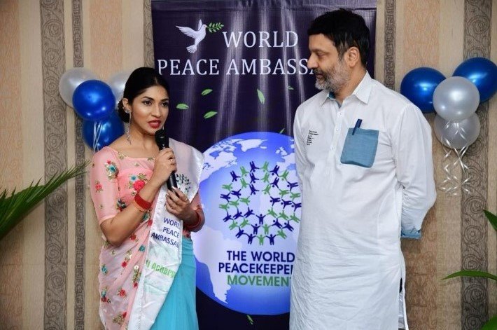 Actress Iti Acharya gets felicitated as the World Peace Ambassador