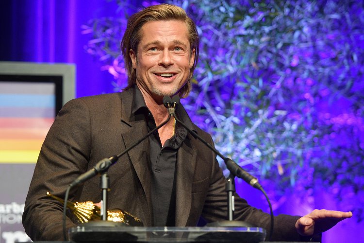 Brad Pitt says he is not on Tinder