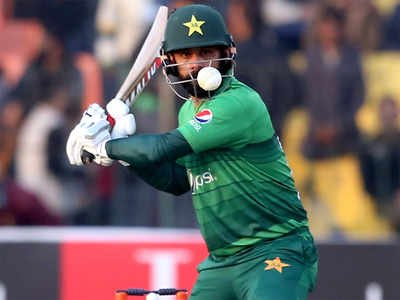 PCB need to communicate better with senior players: Hafeez