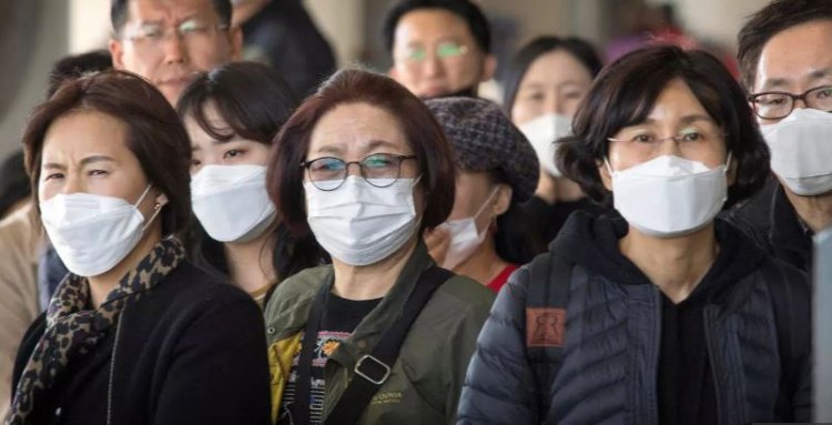 China says US reaction to virus spreads 'panic'