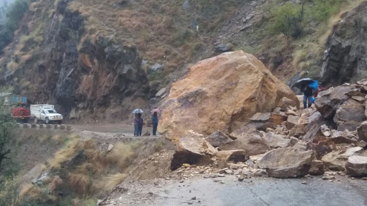 Landslides shut J-K highway