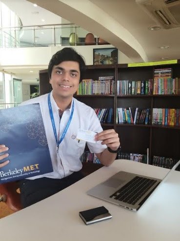 Only Student in India, Oakridger Maanav to Receive M.E.T Program Offer at Berkely