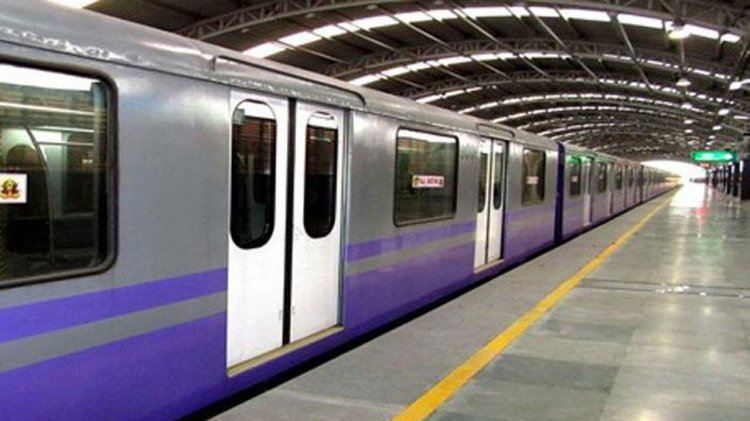 Man attempts suicide at Kolkata Metro station