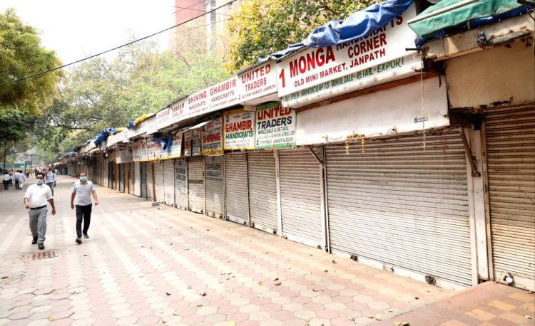 Deserted roads in Delhi as people observe Janata Curfew