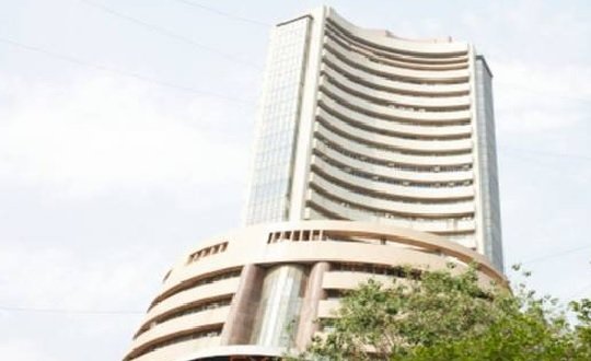 Sensex plummets 886 pts; Nifty cracks below 9,200
