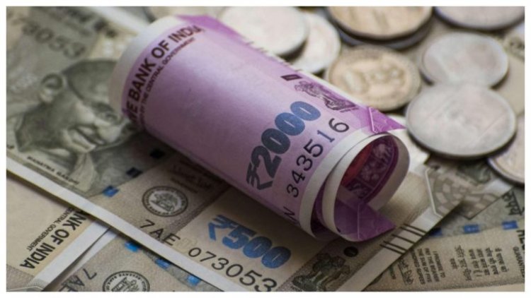 Rupee rises 20 paise to 75.71 against US dollar in early trade