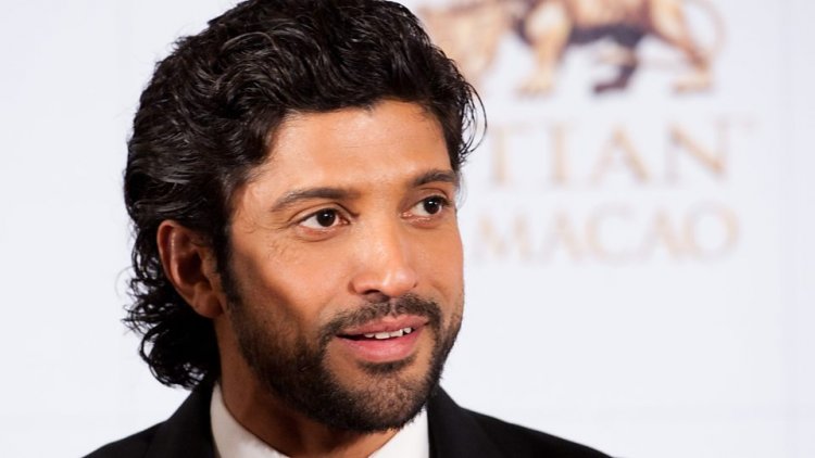 Farhan Akhtar sends consignment of PPE kits to hospital