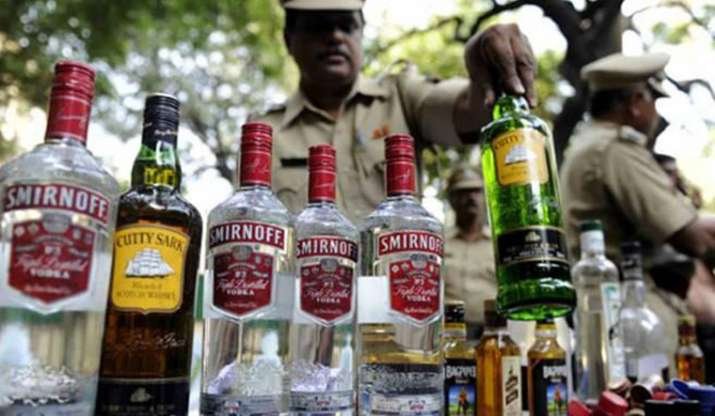 Man held for supplying illicit liquor in Delhi