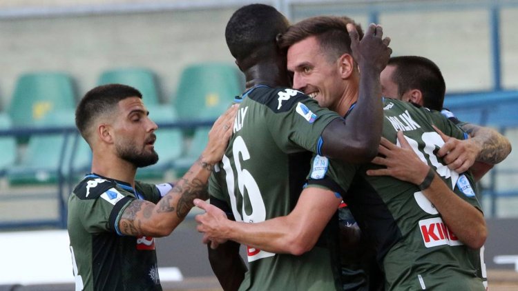 Napoli wins at Verona, keeps building under Gattuso