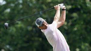 Todd matches Johnson's 61 to take the lead at Travelers