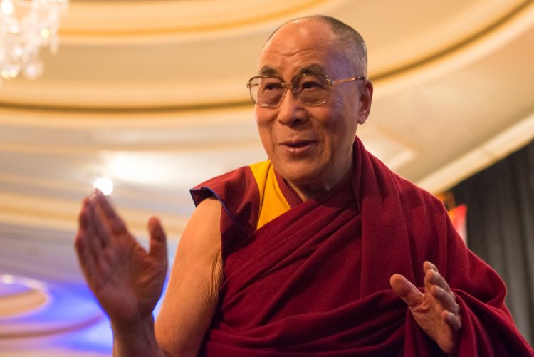 Illustrated biography of Dalai Lama to hit stands soon
