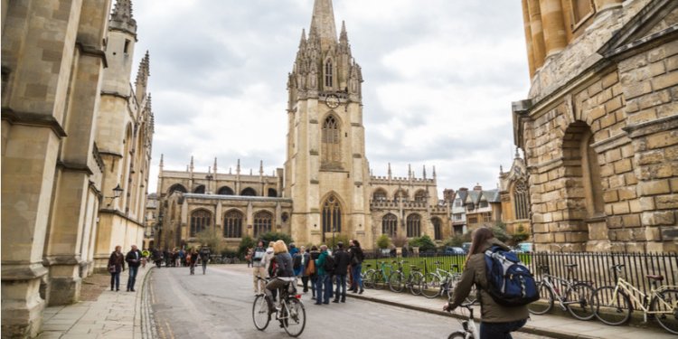 13 UK Universities Faces Insolvency