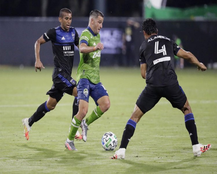 Frei, Vega standout as Seattle and San Jose play to 0-0 draw