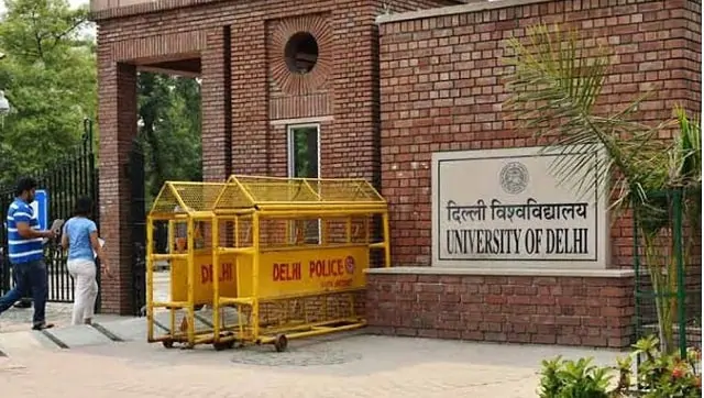 Delhi University to hold final year exams in August