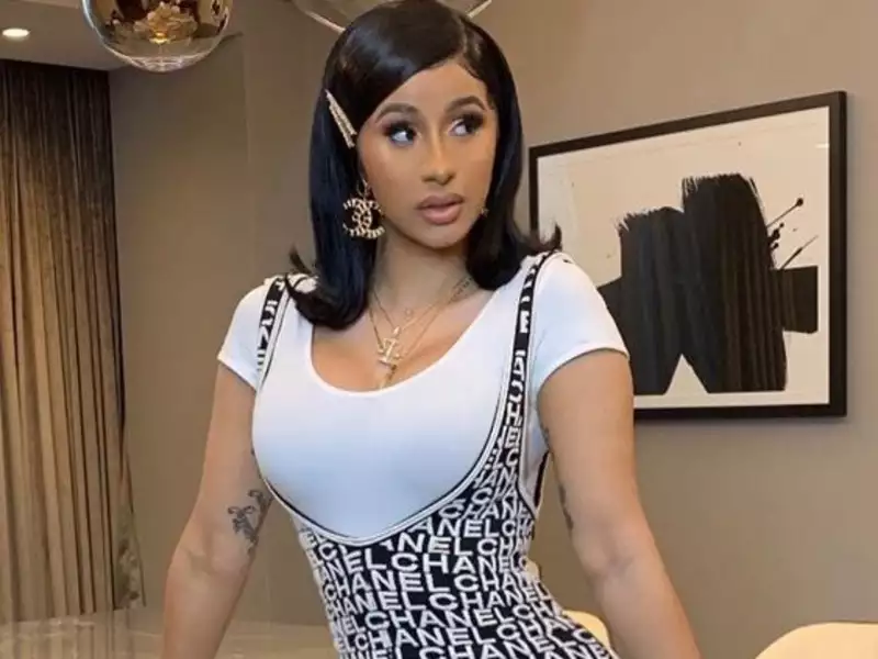 Cardi B creates fans specific online account to be more transparent'