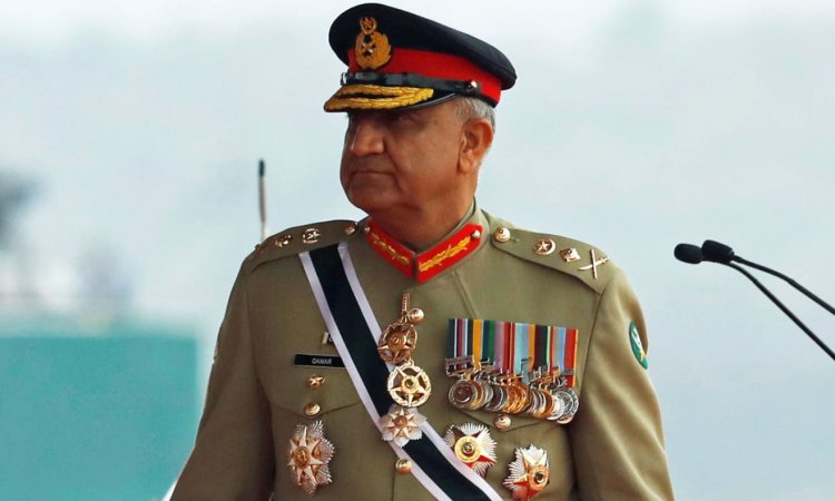 Pakistani Chief Visits Saudi Arabia To Revive Strained Relations