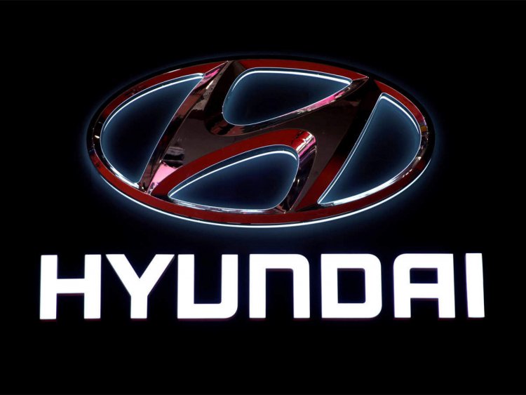 Hyundai now says recalled vehicles should be parked outside
