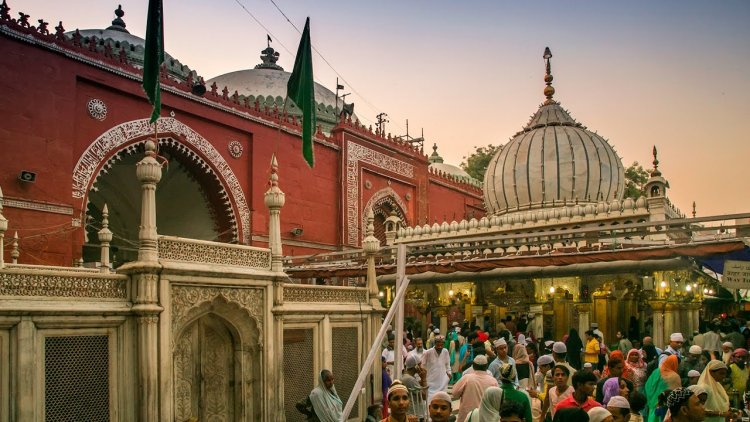 Hazrat Nizamuddin Dargah to reopen from today