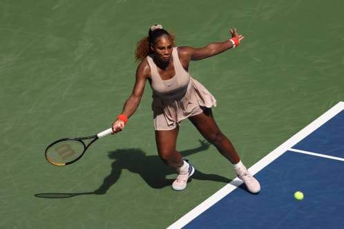 'Keep fighting!' Serena Williams yells herself to Open win